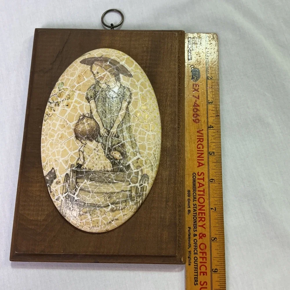 Vintage Crackle Finish‎ Ceramic Tile Wall Plaque Girl Umbrella Decoupage Wood
